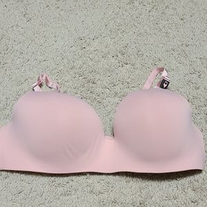 VS T-shirt Lightly Lined Wireless Bra